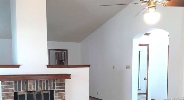 4202 W Shadow Oak Woods, San Antonio, TX 78249