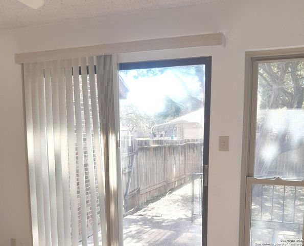 4202 W Shadow Oak Woods, San Antonio, TX 78249