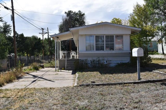 211 S Jackson Ave, Walsenburg, CO 81089
