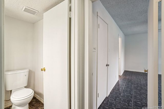 6222 Candleview Ct, San Antonio, TX 78244