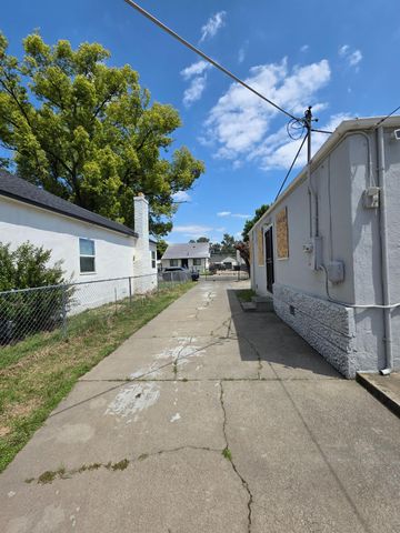 5748 Nina Way, Sacramento, CA 95824