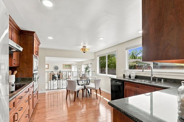7075 Brooktree Way, San Jose, CA 95120