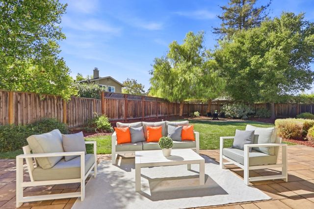 7075 Brooktree Way, San Jose, CA 95120