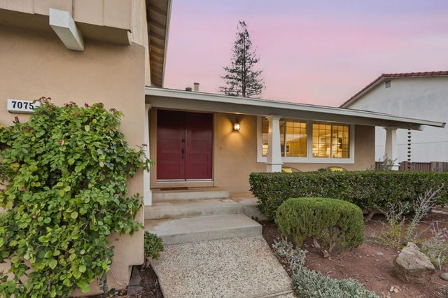7075 Brooktree Way, San Jose, CA 95120