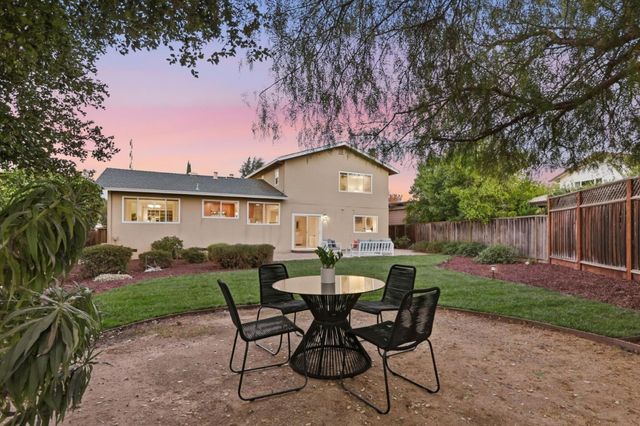 7075 Brooktree Way, San Jose, CA 95120