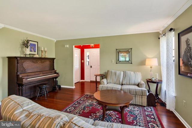 197 W 8TH ST, Pennsburg, PA 18073