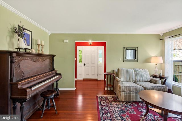 197 W 8TH ST, Pennsburg, PA 18073