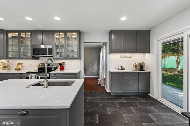197 W 8TH ST, Pennsburg, PA 18073