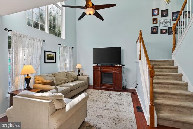 197 W 8TH ST, Pennsburg, PA 18073