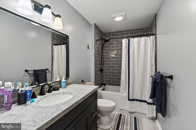 197 W 8TH ST, Pennsburg, PA 18073