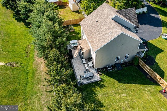 197 W 8TH ST, Pennsburg, PA 18073
