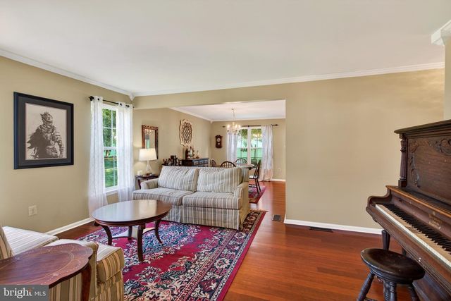 197 W 8TH ST, Pennsburg, PA 18073