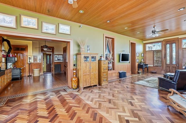 321 E East Street, Washington Court House, OH 43160