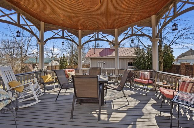 321 E East Street, Washington Court House, OH 43160