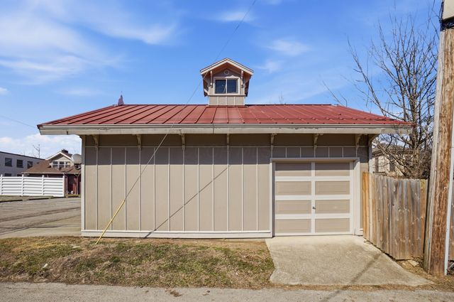 321 E East Street, Washington Court House, OH 43160