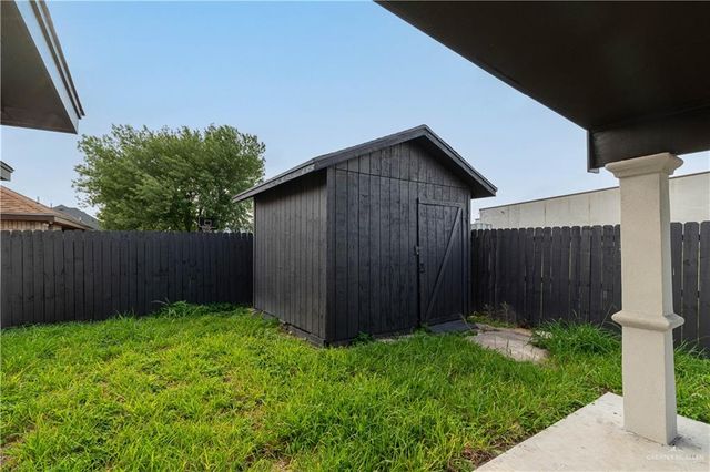1711 Esperanza Avenue, Hidalgo, TX 78557