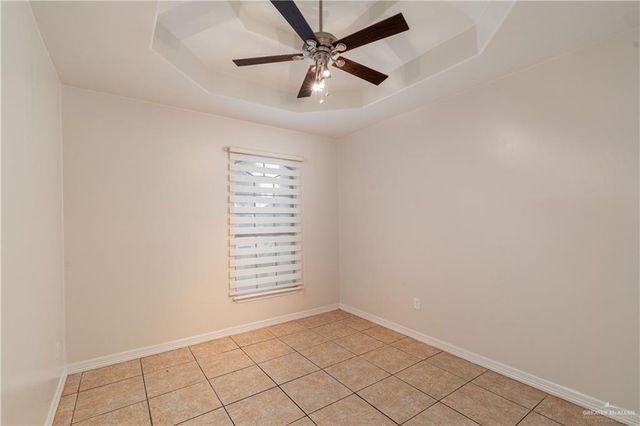 1711 Esperanza Avenue, Hidalgo, TX 78557