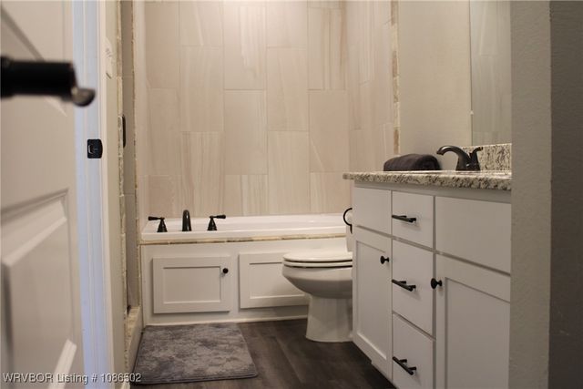 2139 Amy Lane, Van Buren, AR 72956