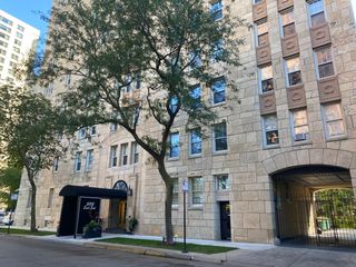 5000 S East End Avenue 4D, Chicago, IL 60615