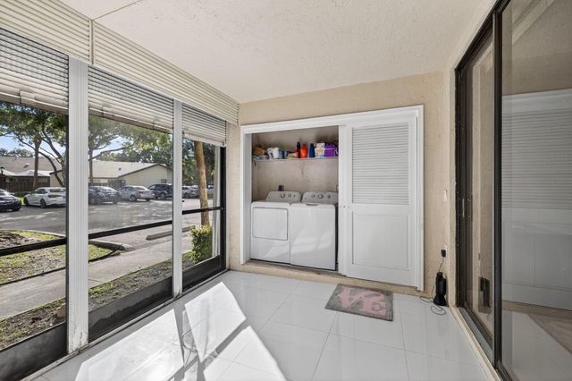 2515 Carambola Circle N 1810, Coconut Creek, FL 33066