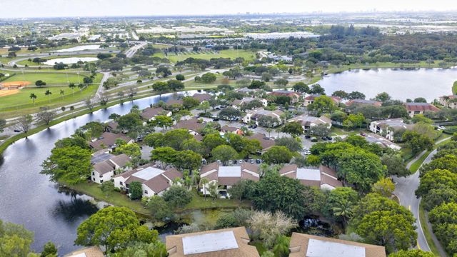 2515 Carambola Circle N 1810, Coconut Creek, FL 33066