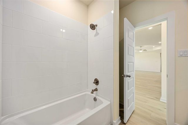 6710 Pelican Lane, Beasley, TX 77417