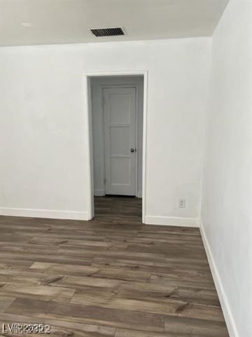 407 Republic Street, Henderson, NV 89015