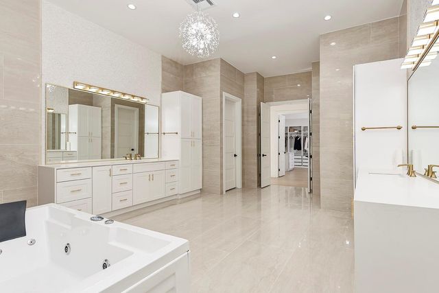 1031 Hunters Creek Way, Hockley, TX 77447