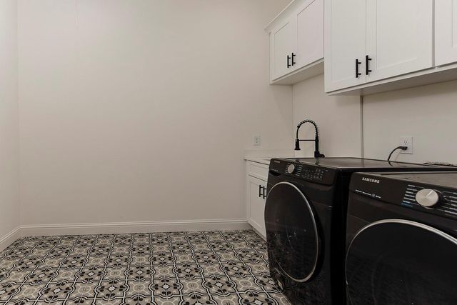 1031 Hunters Creek Way, Hockley, TX 77447