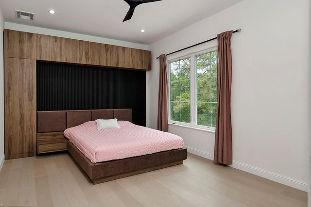 1031 Hunters Creek Way, Hockley, TX 77447