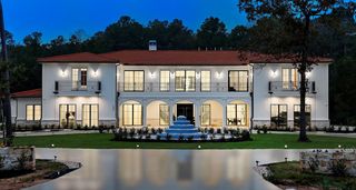 1031 Hunters Creek Way, Hockley, TX 77447