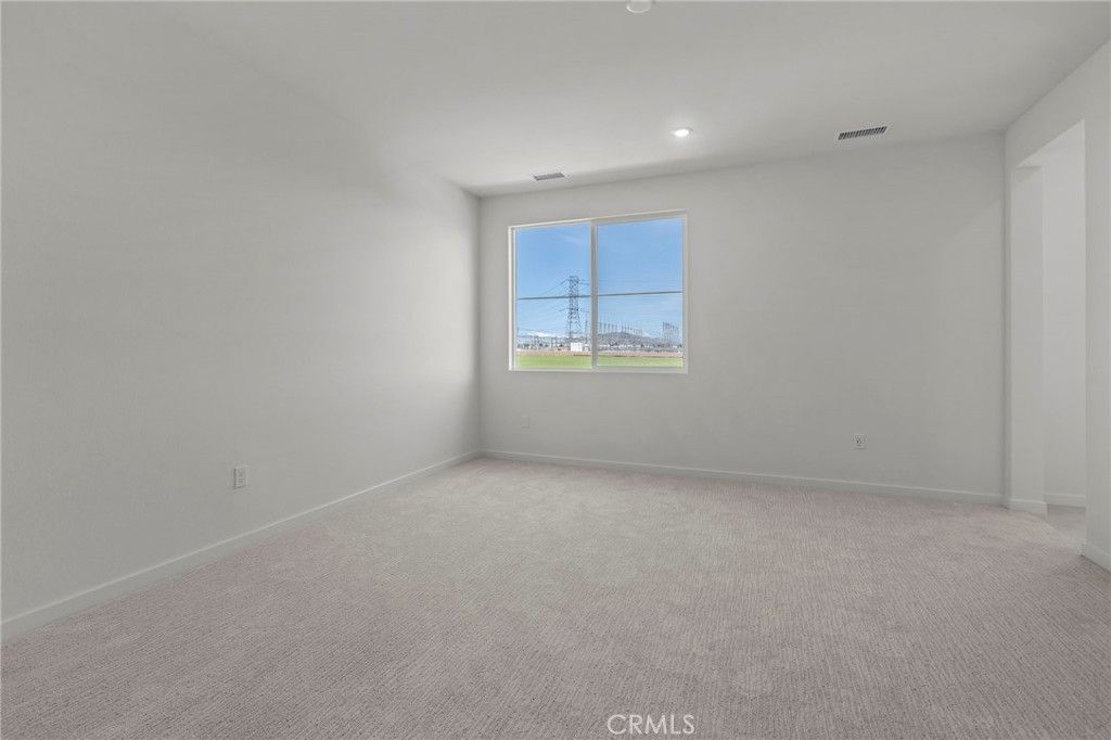 Image 17 of property listing at 3679 W S. Eichler Paseo 11, Ontario, CA 91761