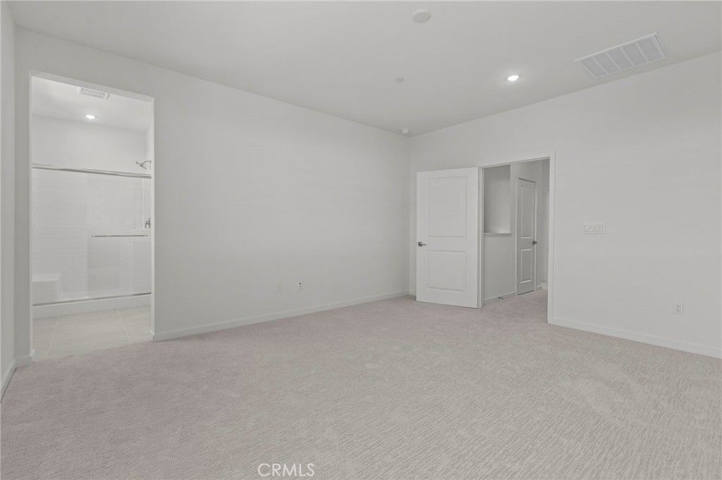 Image 19 of property listing at 3679 W S. Eichler Paseo 11, Ontario, CA 91761