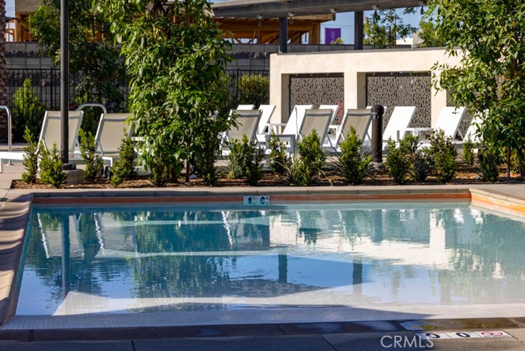 Image 30 of property listing at 3679 W S. Eichler Paseo 11, Ontario, CA 91761