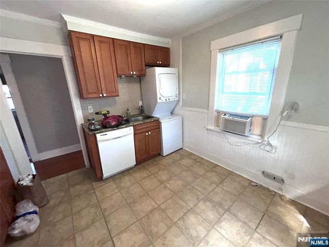 58 Buena Vista Avenue, Hawthorne, NJ 07506