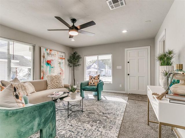 321 N Mckinley Avenue, Shawnee, OK 74801