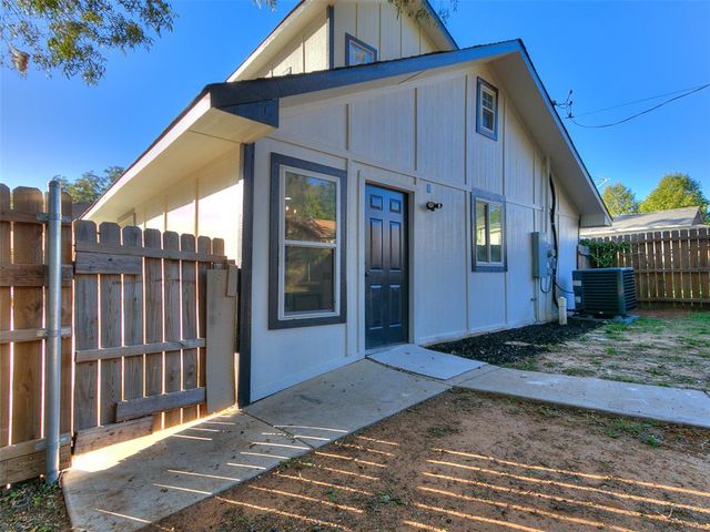 321 N Mckinley Avenue, Shawnee, OK 74801