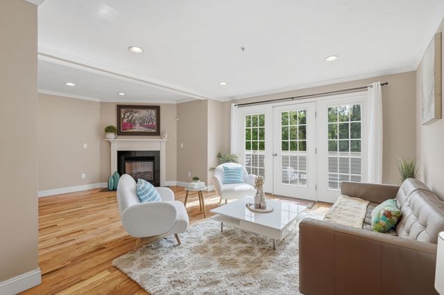 74 West St 13, Attleboro, MA 02703