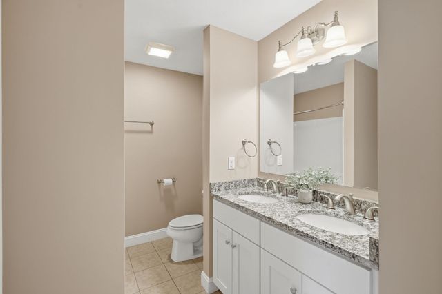 74 West St 13, Attleboro, MA 02703