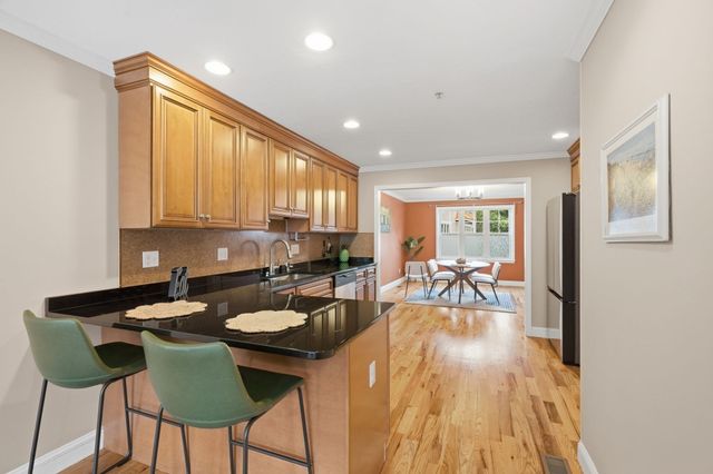 74 West St 13, Attleboro, MA 02703