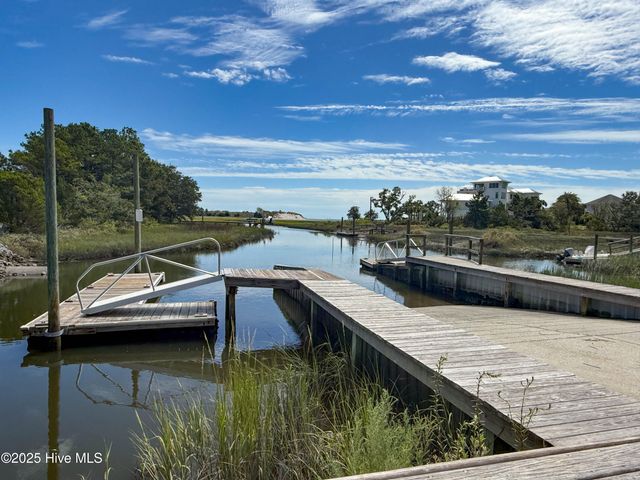 3201 Rensler Court, Wilmington, NC 28409