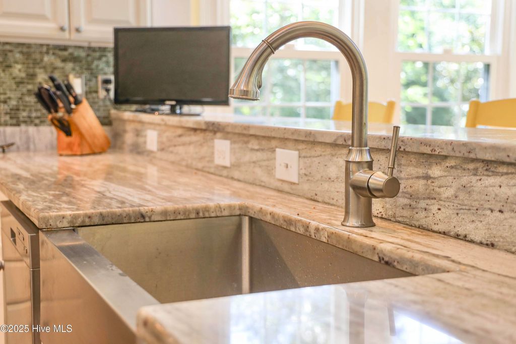 Image 23 of property listing at 3201 Rensler Court, Wilmington, NC 28409