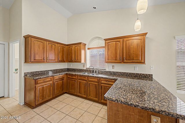 12412 W CAMBRIDGE Avenue, Avondale, AZ 85392