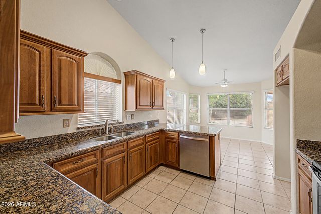 12412 W CAMBRIDGE Avenue, Avondale, AZ 85392