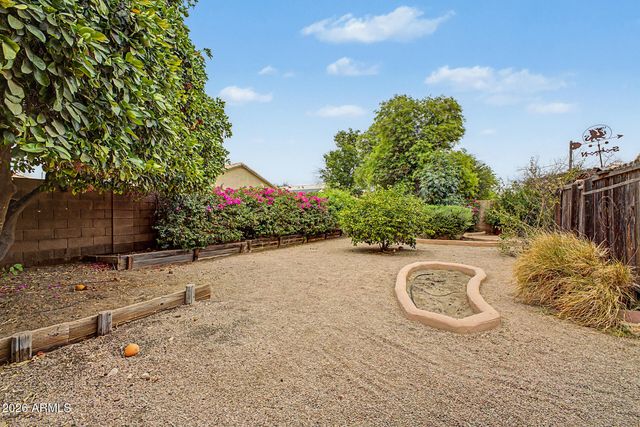12412 W CAMBRIDGE Avenue, Avondale, AZ 85392
