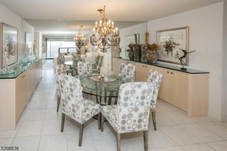 2 Claridge Dr 7NE, Verona Twp., NJ 07044