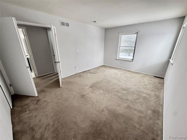 41070 Southwind Drive, Canton, MI 48188