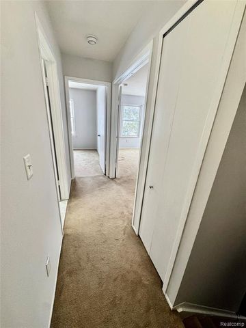 41070 Southwind Drive, Canton, MI 48188