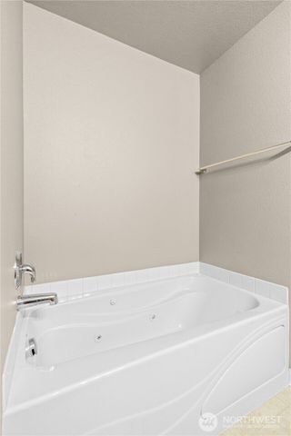 7200 34th Avenue NE, Lacey, WA 98516