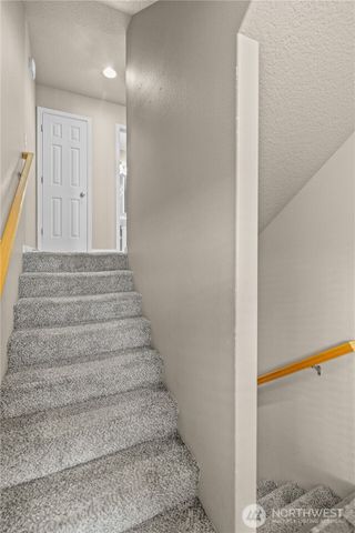 7200 34th Avenue NE, Lacey, WA 98516